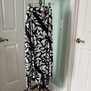Chico's Black and White Asymmetrical Skirt